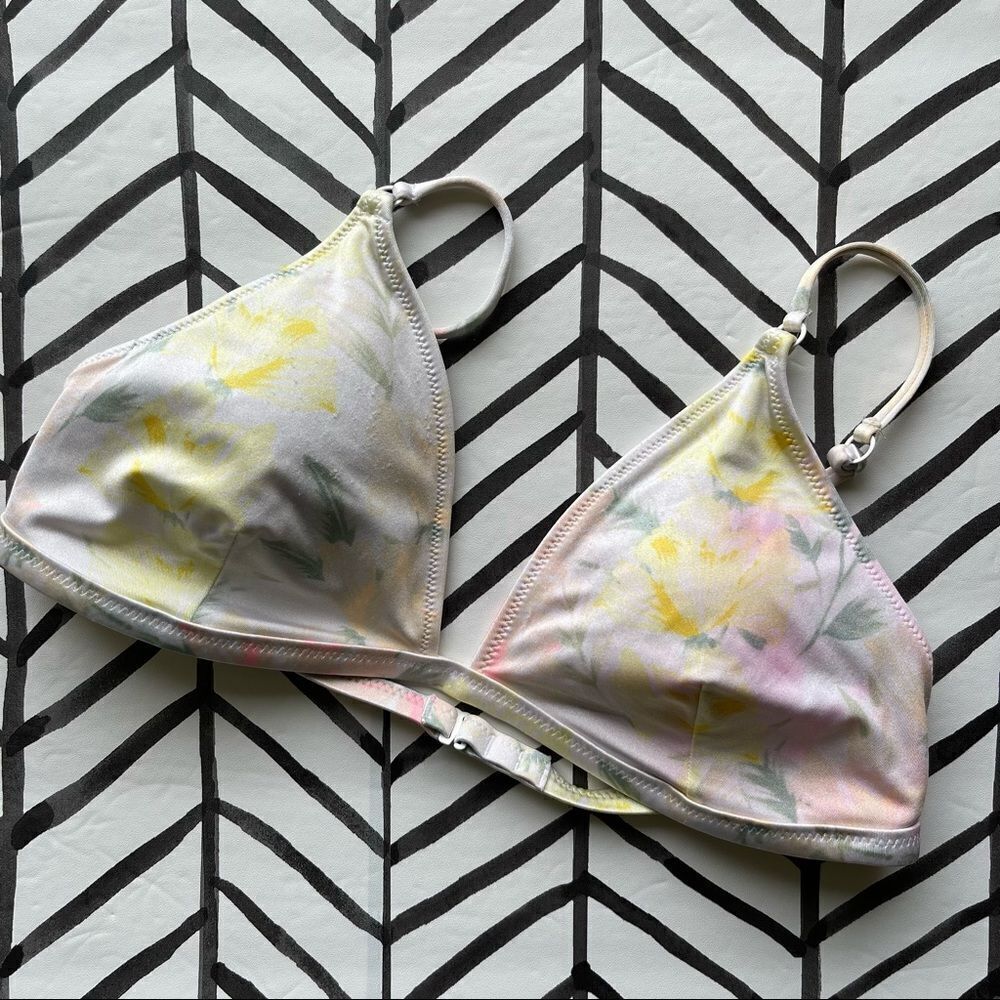 Victoria's Secret PINK Floral Bikini Top